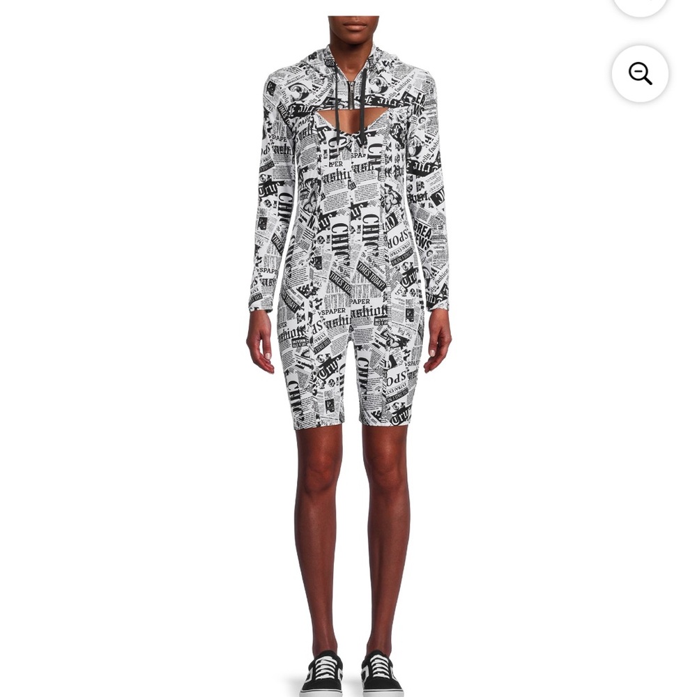 Newspaper Print Long Sleeve Romper 2 piece